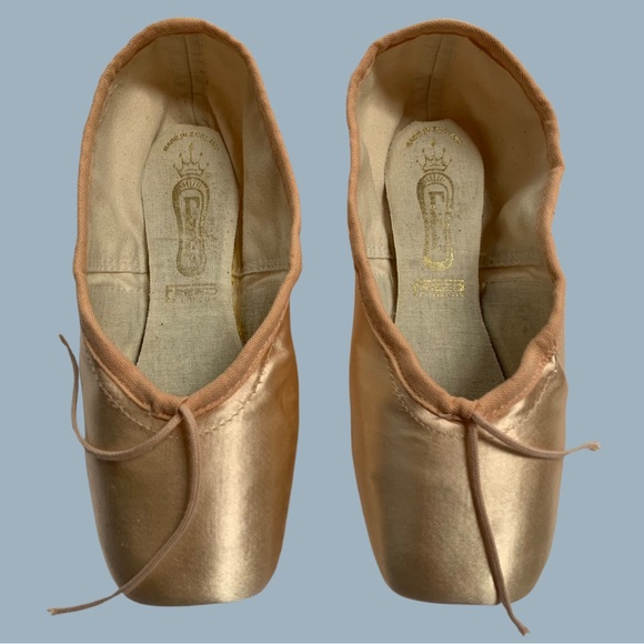 Freed of London Shoes Freed Pointe Shoes Classic Plus Wing Block Poshmark